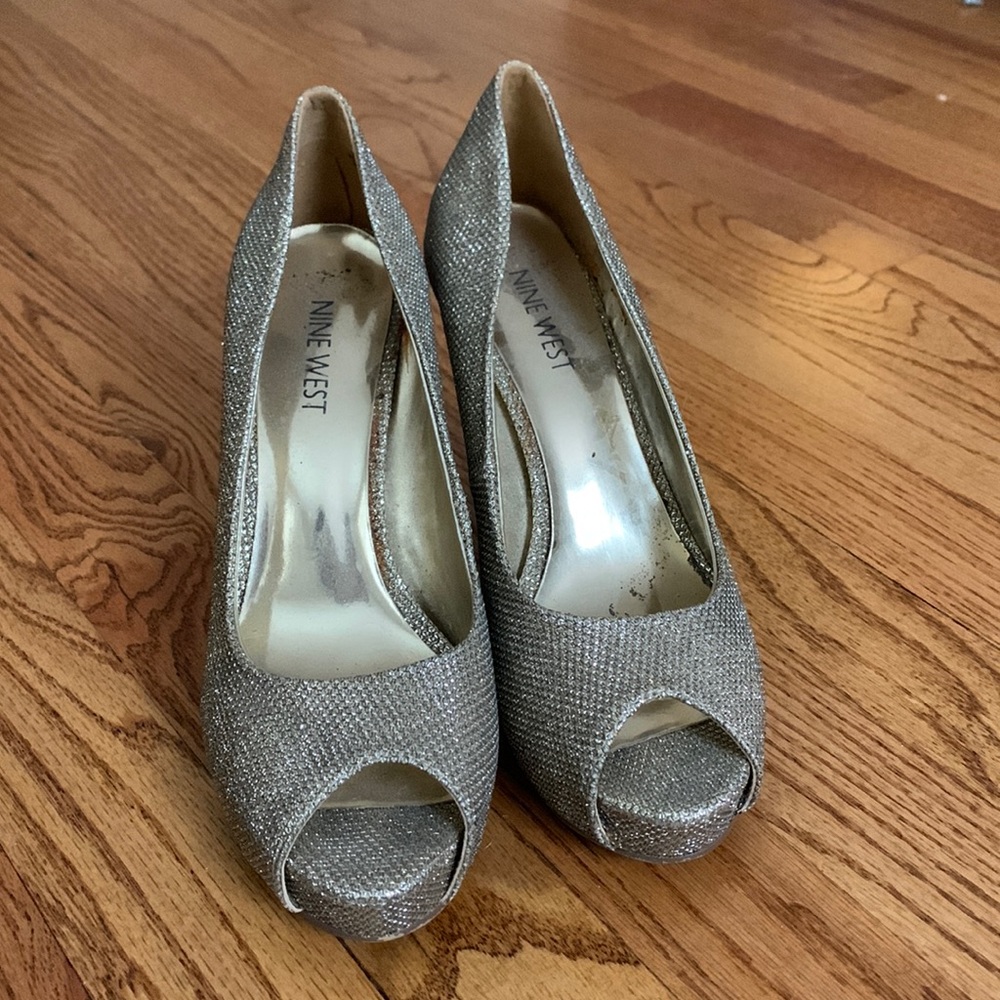 Nine West gold sparkly peep toe heels
